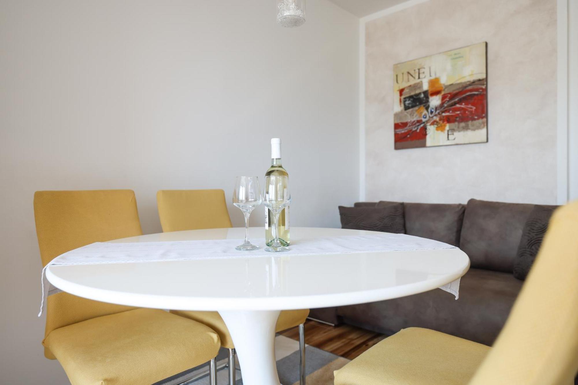 Apartment Anita Zadar Exteriör bild