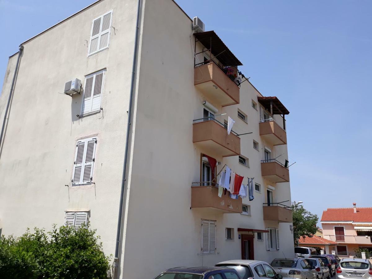 Apartment Anita Zadar Exteriör bild